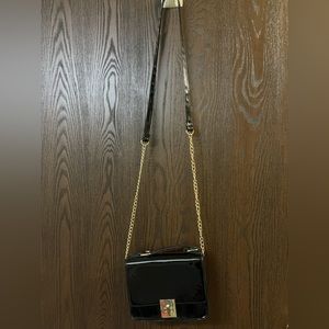 Leather black purse.